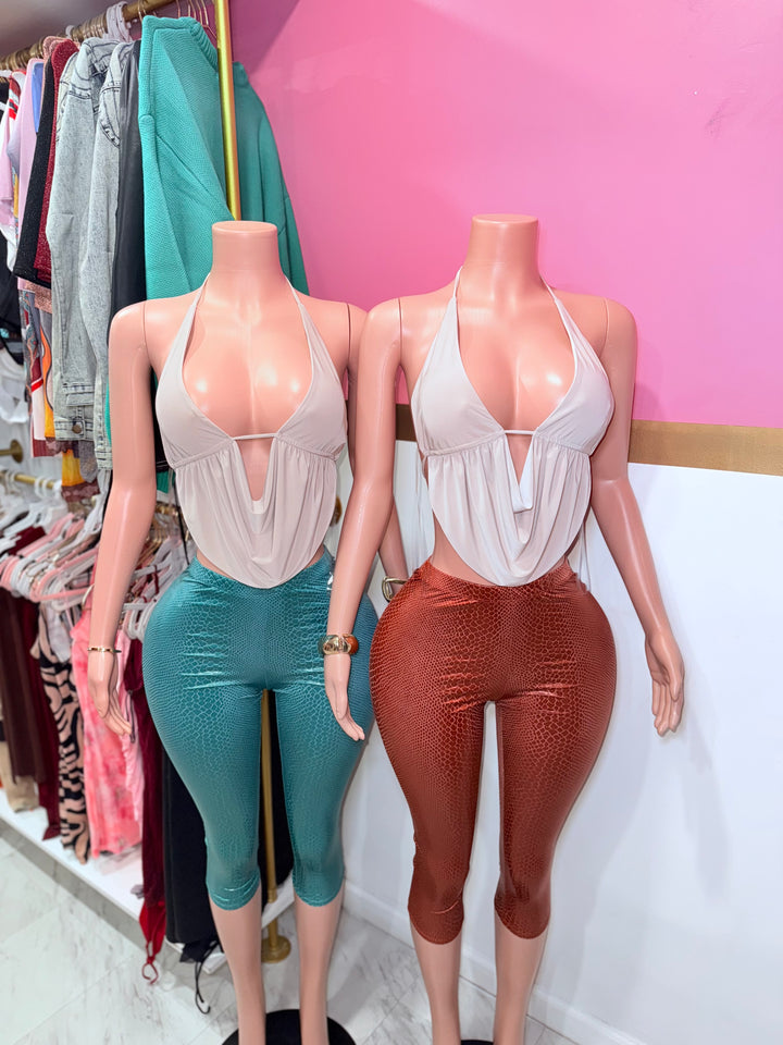 Croc Capri Leggings (leggings only)