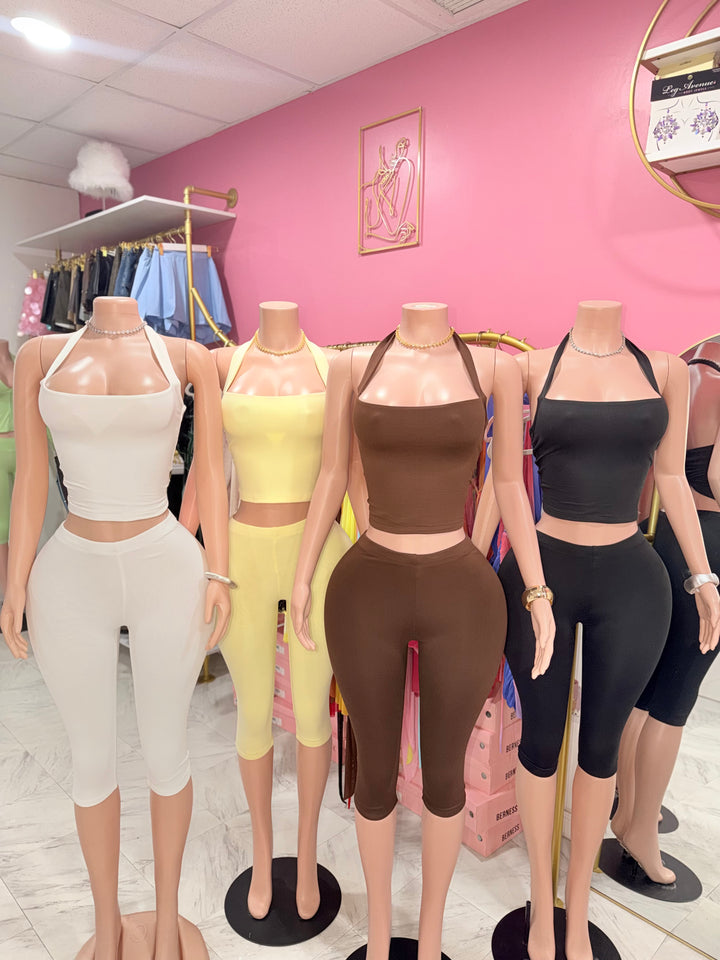 Mila Capri Pants Set