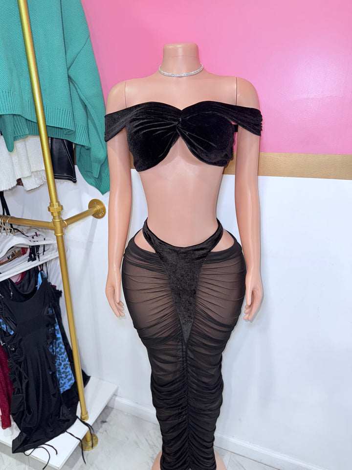 Lira Velvet Maxi Skirt Set