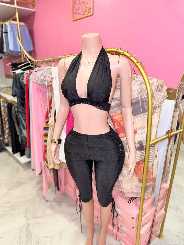 Tempting Lace Capri Set