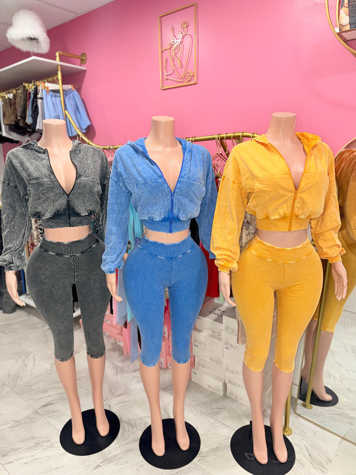 Kali Hoodie Capri Set