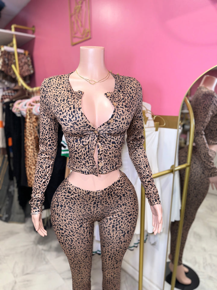 Cleo Cheetah Print Set