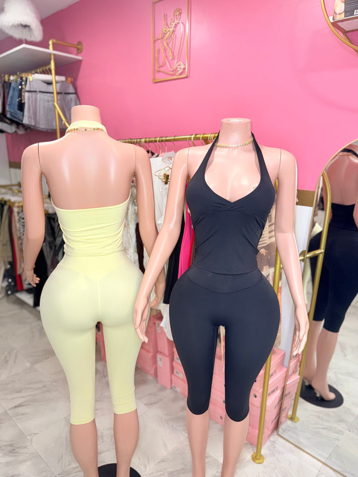 Active Halter Capri Set