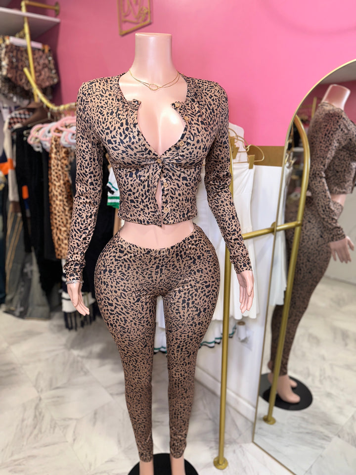 Cleo Cheetah Print Set