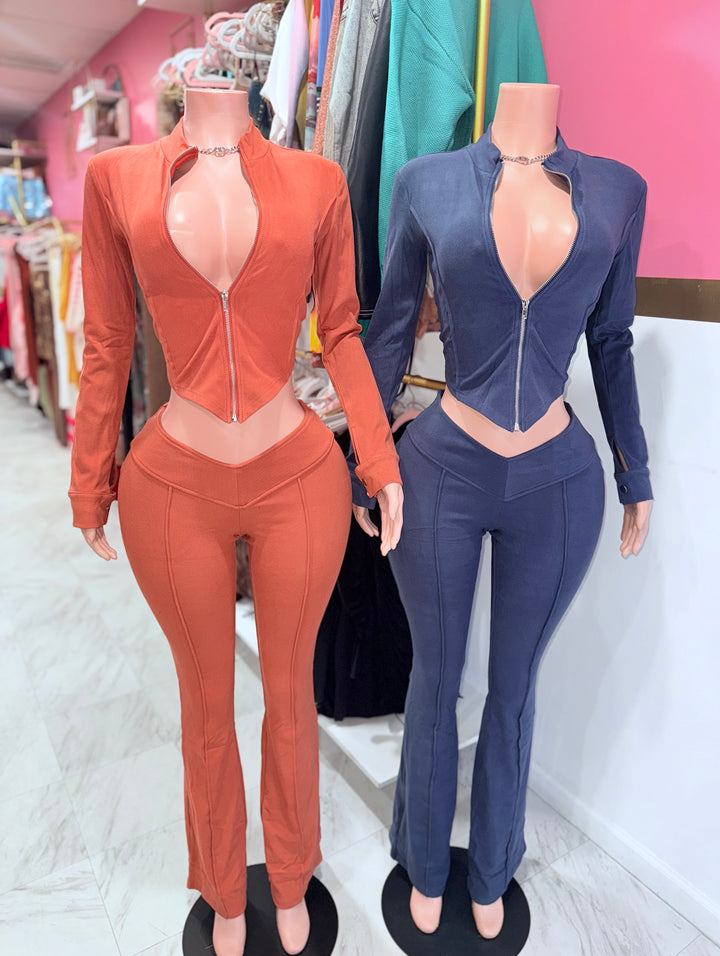 Ivori V-Cut Pants Set