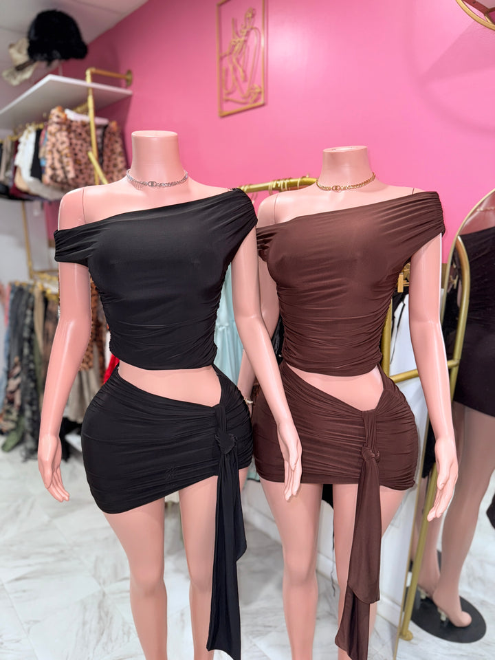 Trophy Skirt Set