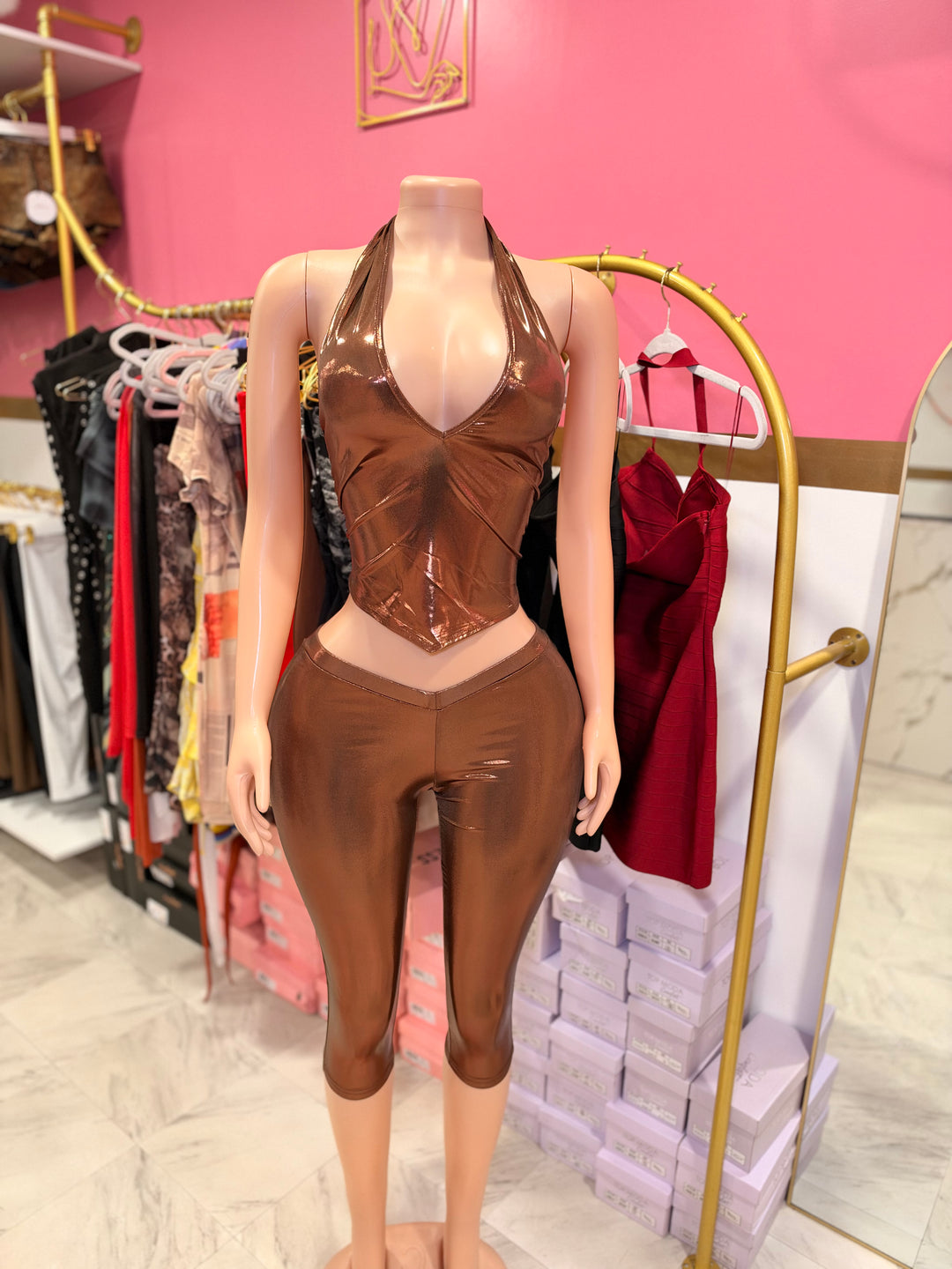 Nixi Metallic Capri Set